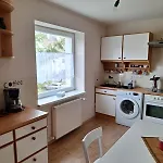 Apartment Bei Wien -2 *