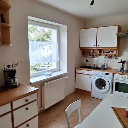 Appartement Bei Wien -2 *